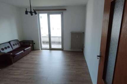 Wohnung Wuppertal Gemarkung Barmen - 2.5 Zimmer, 59 m&sup2;, 400&euro; | Angebot:27111940