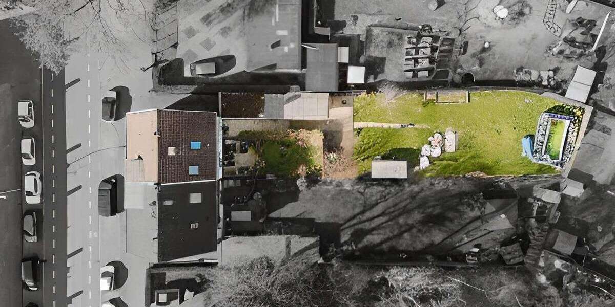 Einfamilienhaus Oberhausen Biefang - 8 Zimmer, 150 m&sup2;, 330.000&euro; | Angebot:20282331