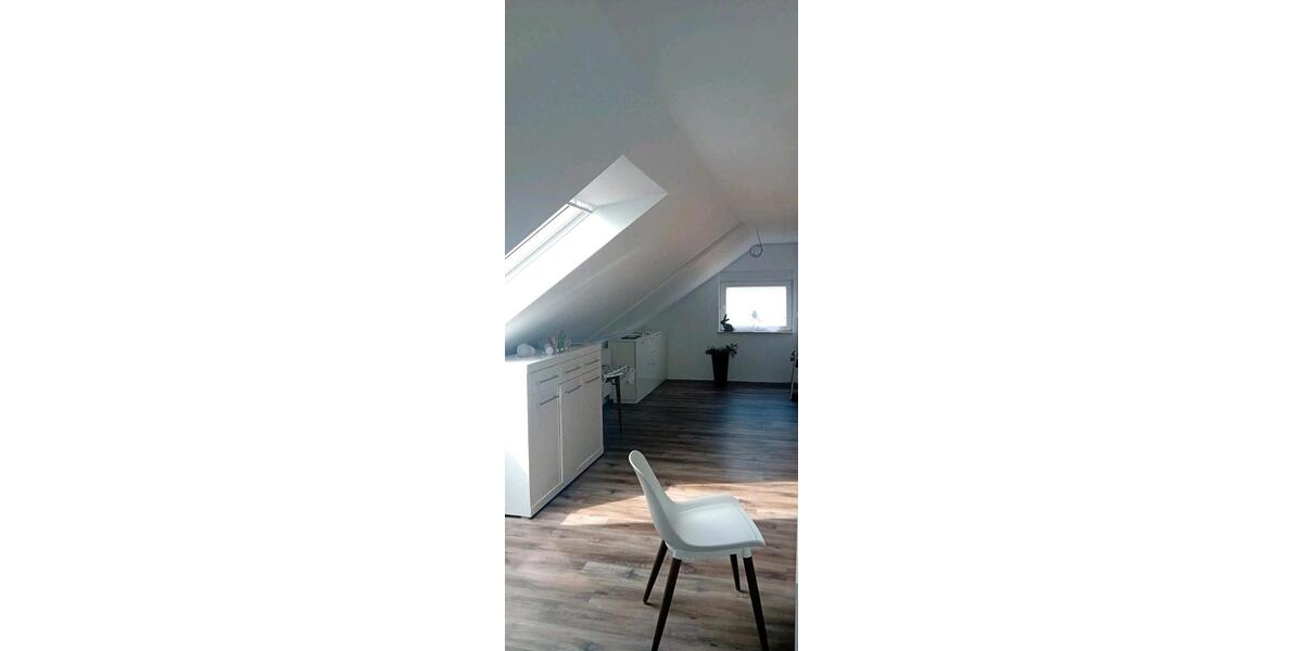 Dachgeschoßwohnung Dortmund Brackel - 2 Zimmer, 37 m&sup2;, 569&euro; | Angebot:24754323