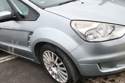 Ford S-Max 220.123 km 2.500 &euro; Dortmund 44137