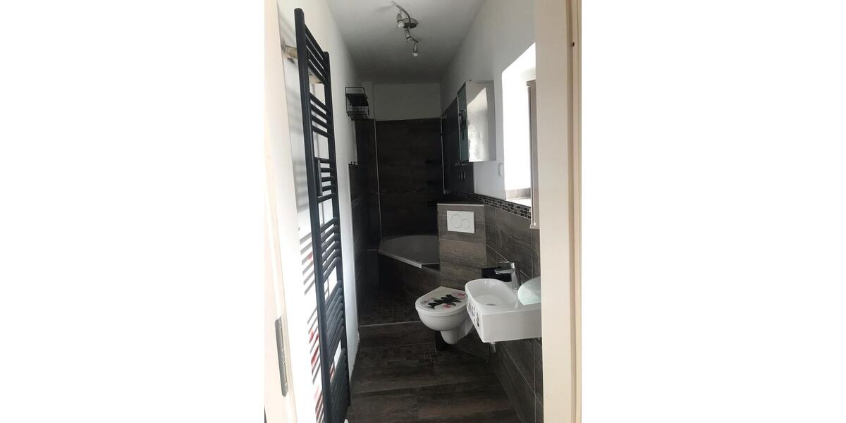 Etagenwohnung Bochum Bochum-Mitte - 4.5 Zimmer, 110 m&sup2;, 1.100&euro; | Angebot:25602107