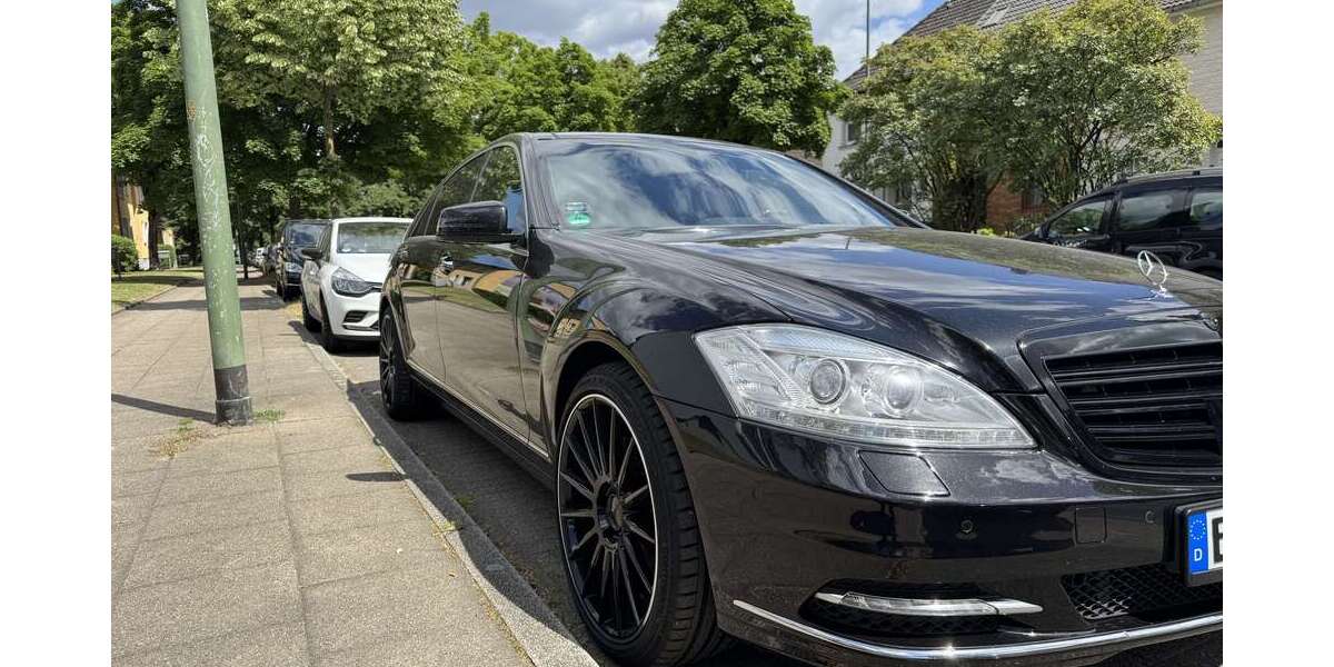 Mercedes-Benz S 350 241.222 km 21.790 &euro; Essen 45145