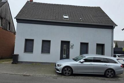 Haus Bottrop Batenbrock - 8 Zimmer, 160 m&sup2;, 625.000&euro; | Angebot:27620875