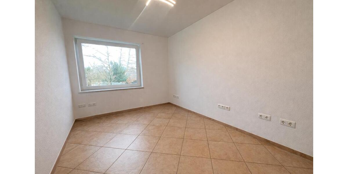 Etagenwohnung Essen Stadtbezirk IX - 3 Zimmer, 85 m&sup2;, 1.360&euro; | Angebot:24864402