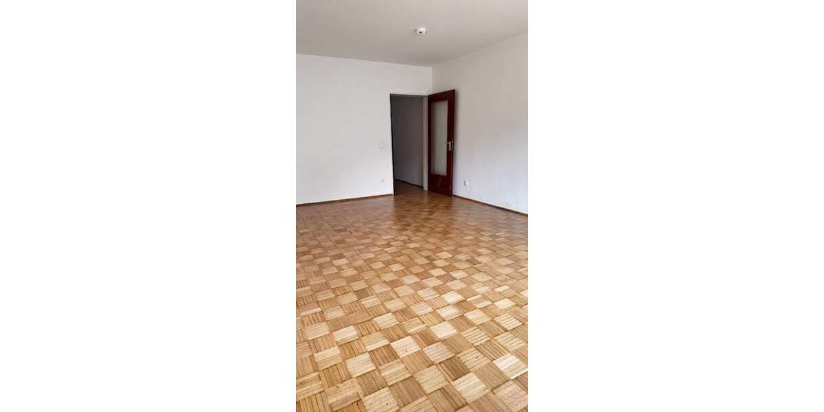 Etagenwohnung Essen Frohnhausen - 1 Zimmer, 44 m&sup2;, 374&euro; | Angebot:25924851