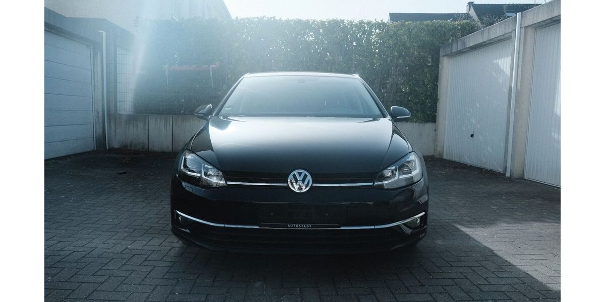 VW Golf 174.500 km 9.999 &euro; Essen 45134
