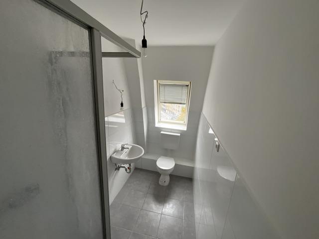 Etagenwohnung Essen Stadtbezirk III - 2 Zimmer, 63 m&sup2;, 519&euro; | Angebot:23031102