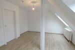 Dachgeschoßwohnung Essen Stadtbezirk II - 3 Zimmer, 81 m&sup2;, 955&euro; | Angebot:25720444