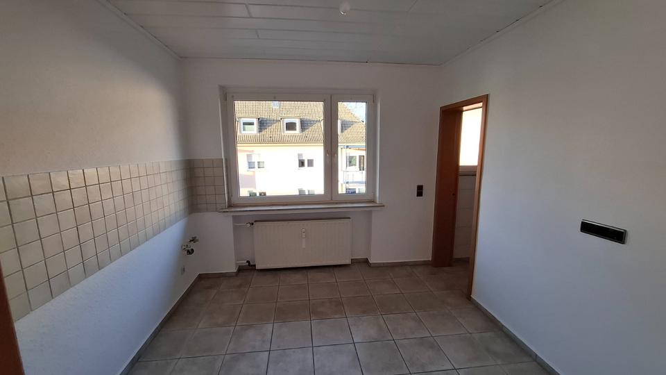 Etagenwohnung Hagen - 3.5 Zimmer, 98 m&sup2;, 700&euro; | Angebot:25377371