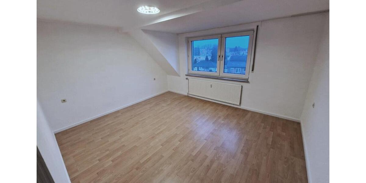 Dachgeschoßwohnung Oer-Erkenschwick Erkenschwick - 3 Zimmer, 95 m&sup2;, 800&euro; | Angebot:25635947