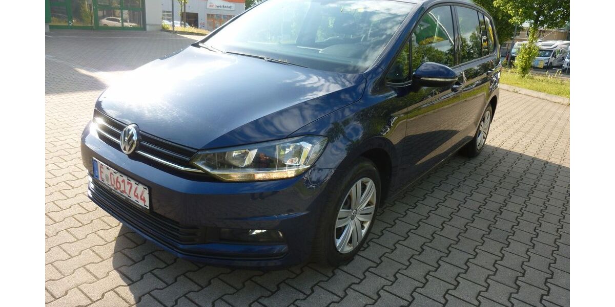 VW Touran 228.000 km 11.500 &euro; Essen 45144