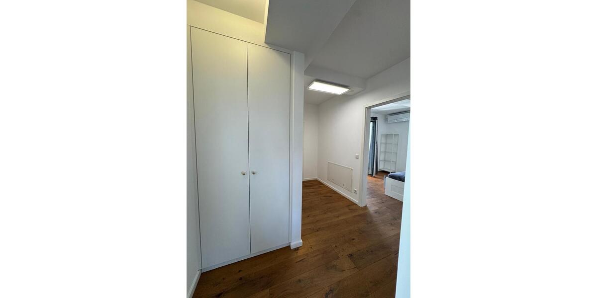 Etagenwohnung Essen Stadtkern - 3 Zimmer, 100 m&sup2;, 1.690&euro; | Angebot:26110160
