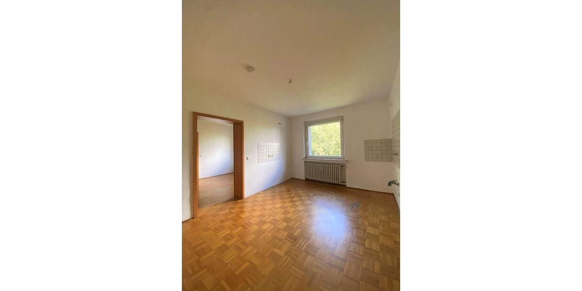 Etagenwohnung Essen Stadtbezirk IV - 3 Zimmer, 67 m&sup2;, 536&euro; | Angebot:24533604