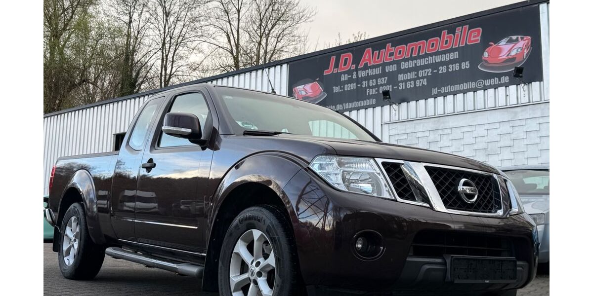 Nissan Navara 173.000 km 6.990 &euro; Essen 45139