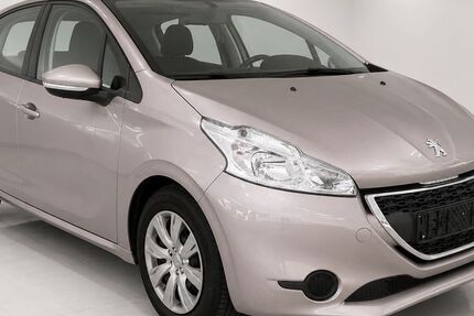 Peugeot 208 112.958 km 7.499 &euro; Recklinghausen 45661