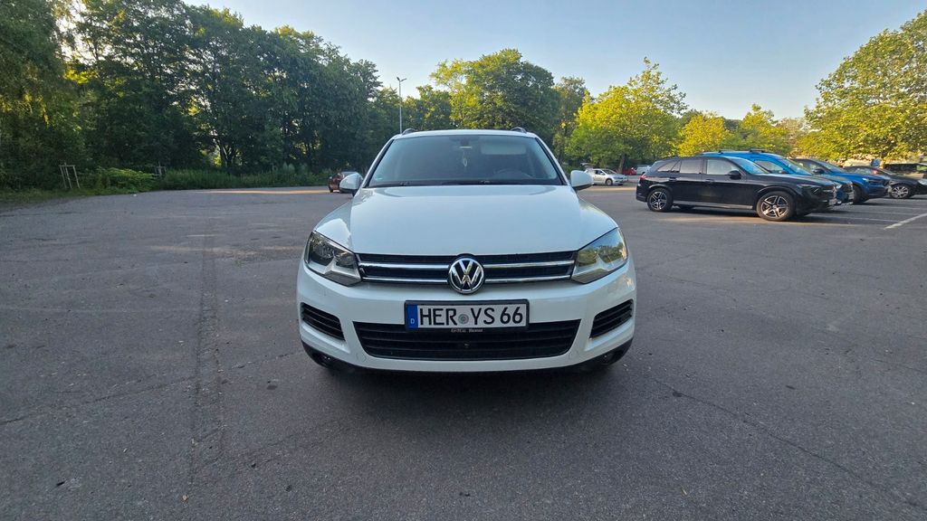 VW Touareg 239.000 km 10.490 &euro; Herne 44627