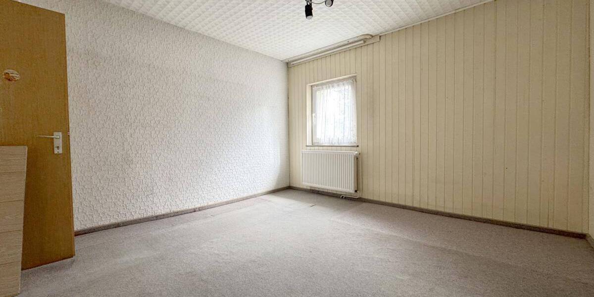 Einfamilienhaus Oberhausen Sterkrade-Mitte - 8 Zimmer, 145 m&sup2;, 275.000&euro; | Angebot:26572490