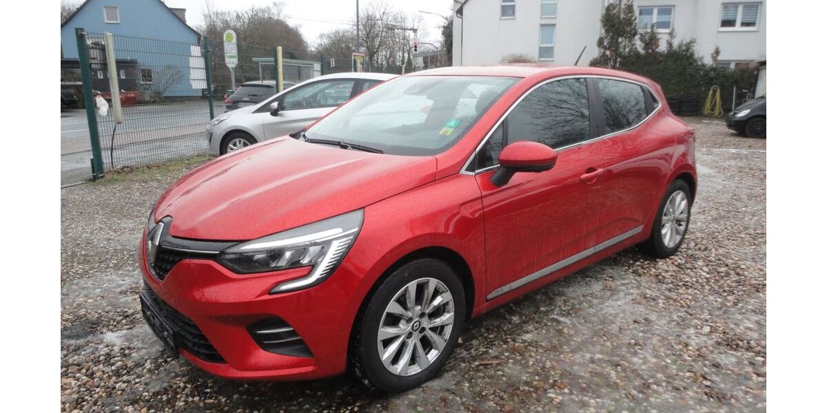 Renault Clio 44.850 km 10.900 &euro; HERNE 44651