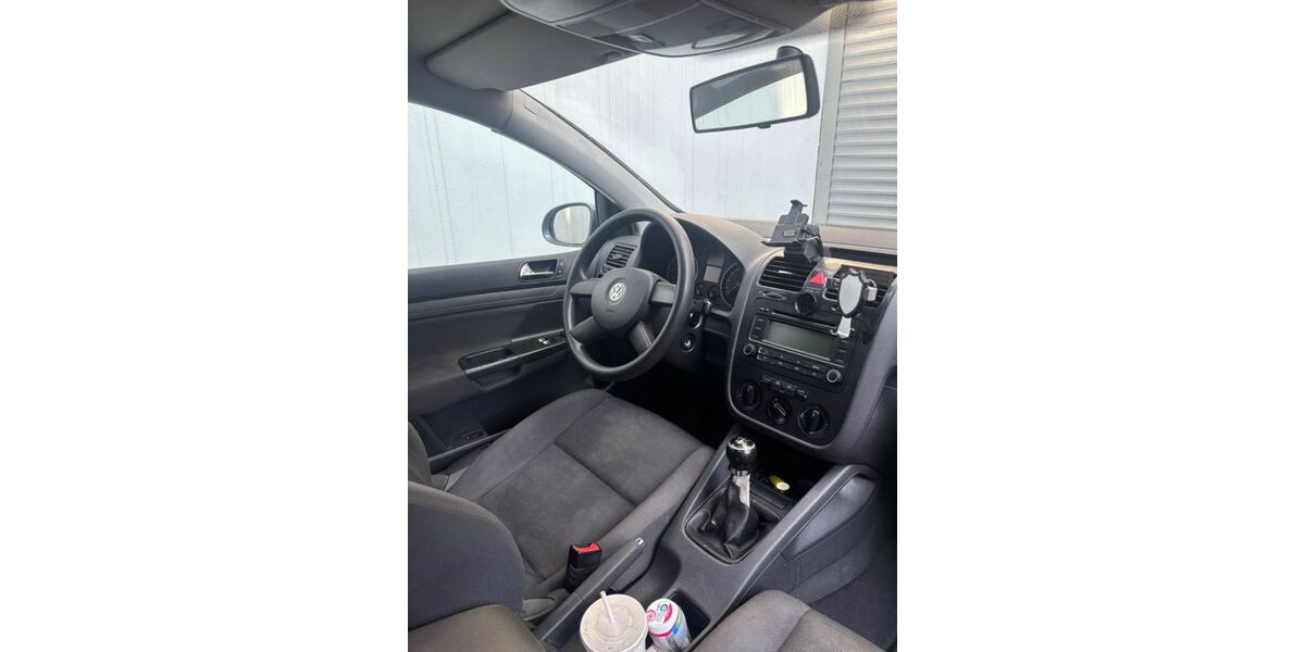 VW Golf 429.000 km 950 &euro; Wuppertal 42117