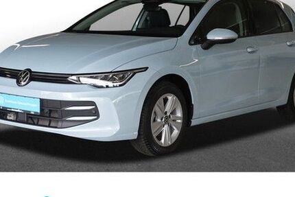VW Golf 8.220 km 24.598 &euro; Recklinghausen 45657