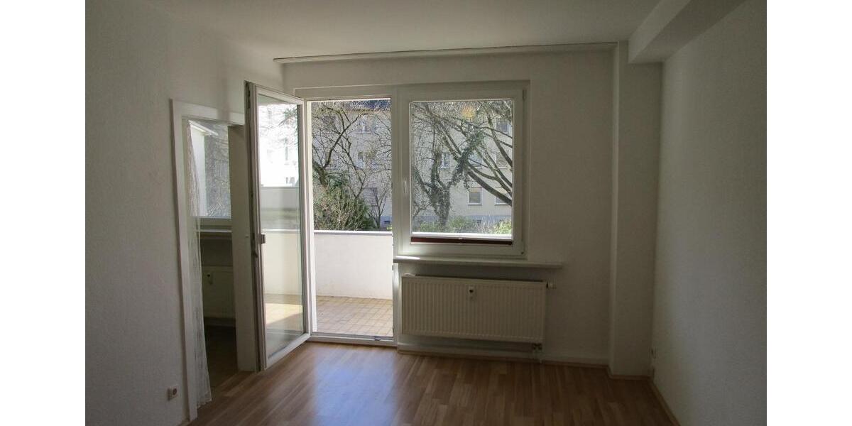 Etagenwohnung Essen Stadtbezirk III - 1.5 Zimmer, 30 m&sup2;, 380&euro; | Angebot:25806818