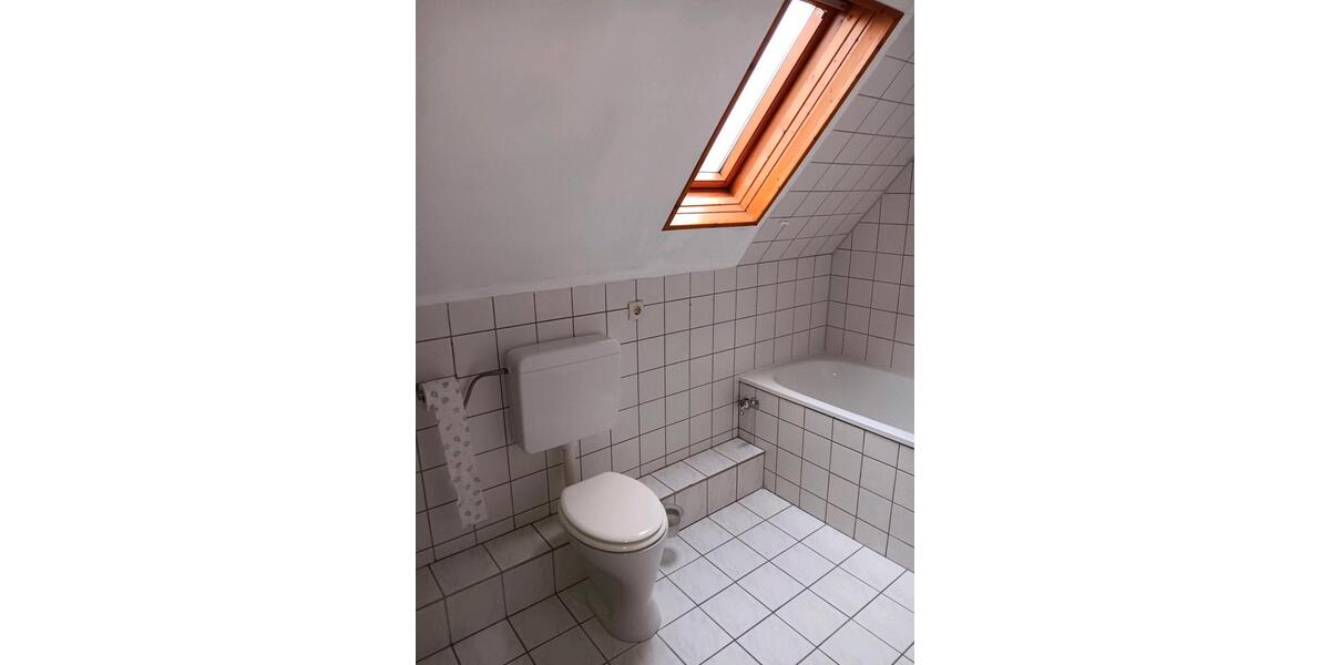 Dachgeschoßwohnung Bochum Günnigfeld - 2 Zimmer, 56 m&sup2;, 440&euro; | Angebot:26676671