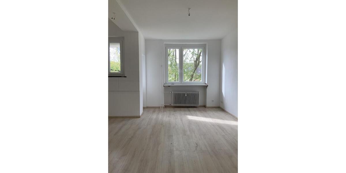 Etagenwohnung Essen Stadtbezirk III - 1.5 Zimmer, 48 m&sup2;, 439&euro; | Angebot:25542385