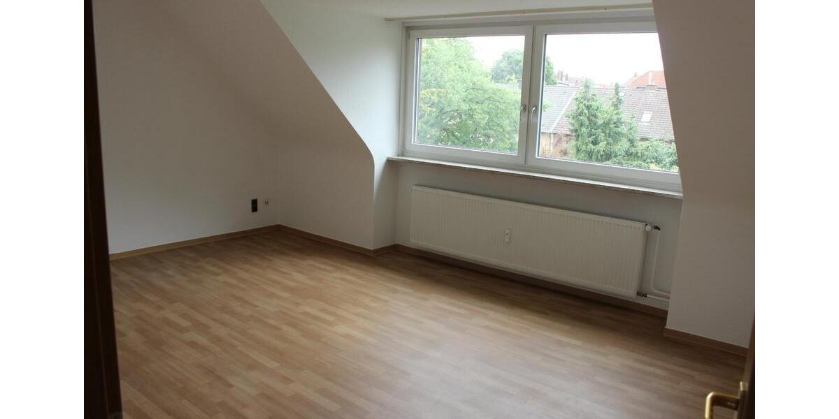 Dachgeschoßwohnung Gelsenkirchen Gelsenkirchen-West - 3.5 Zimmer, 74 m&sup2;, 465&euro; | Angebot:25352264