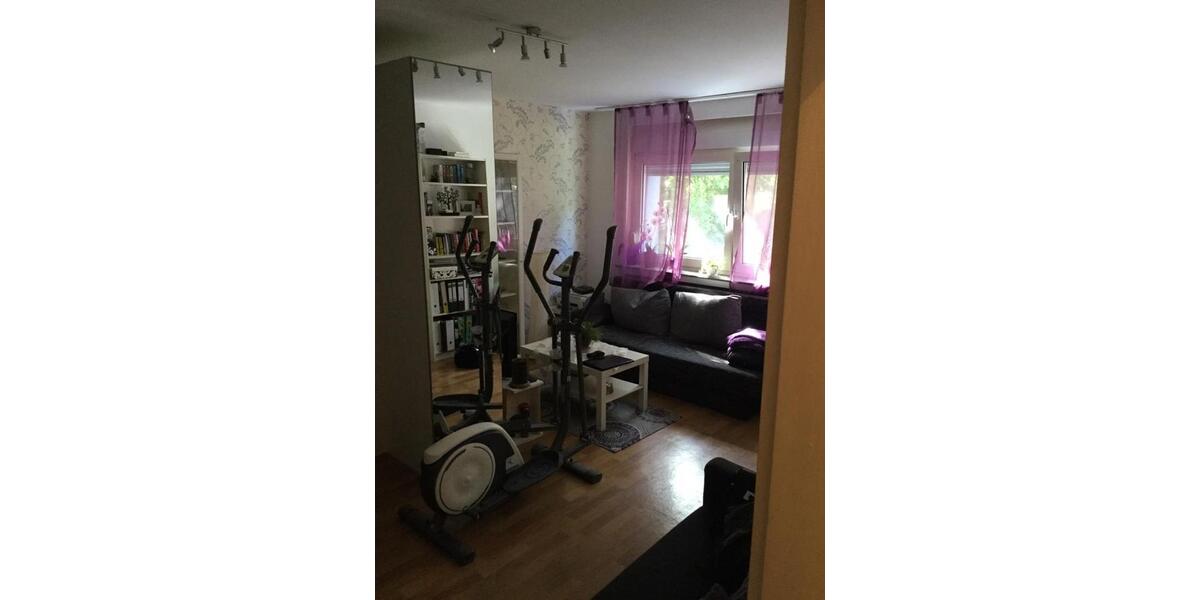 Erdgeschoßwohnung Essen Stadtbezirk VI - 1 Zimmer, 34 m&sup2;, 359&euro; | Angebot:25901481