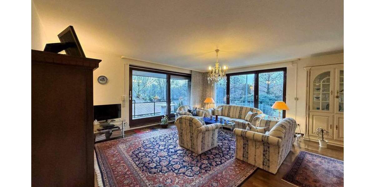 Etagenwohnung Essen Rüttenscheid - 3 Zimmer, 125 m&sup2;, 359.000&euro; | Angebot:25687023