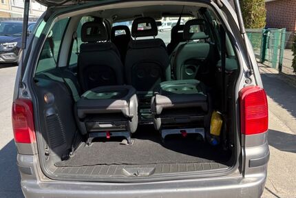 Seat Alhambra 285.600 km 2.800 &euro; Lünen 44536