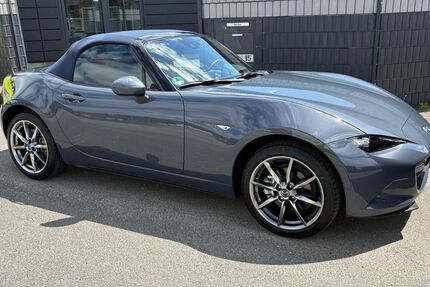 Mazda MX-5 1.200 km 29.900 &euro; Oberhausen 46147