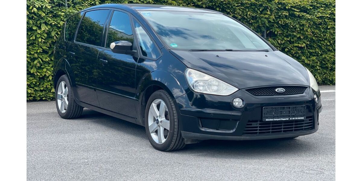 Ford S-Max 199.000 km 4.999 &euro; Wuppertal 42389