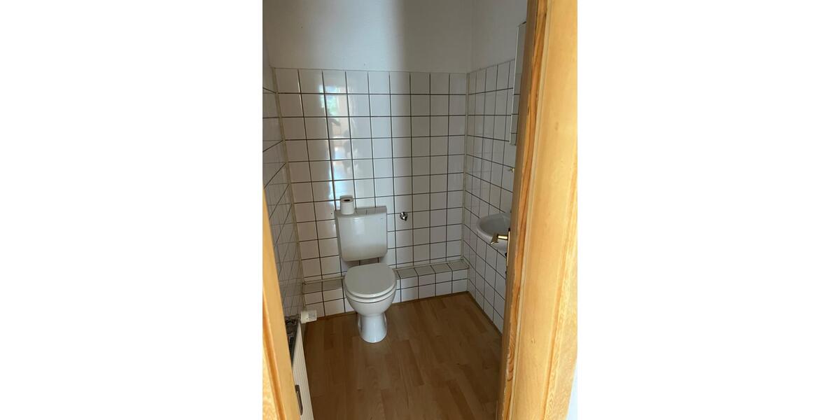 Etagenwohnung Dortmund Hombruch - 2.5 Zimmer, 109 m&sup2;, 630&euro; | Angebot:25612892