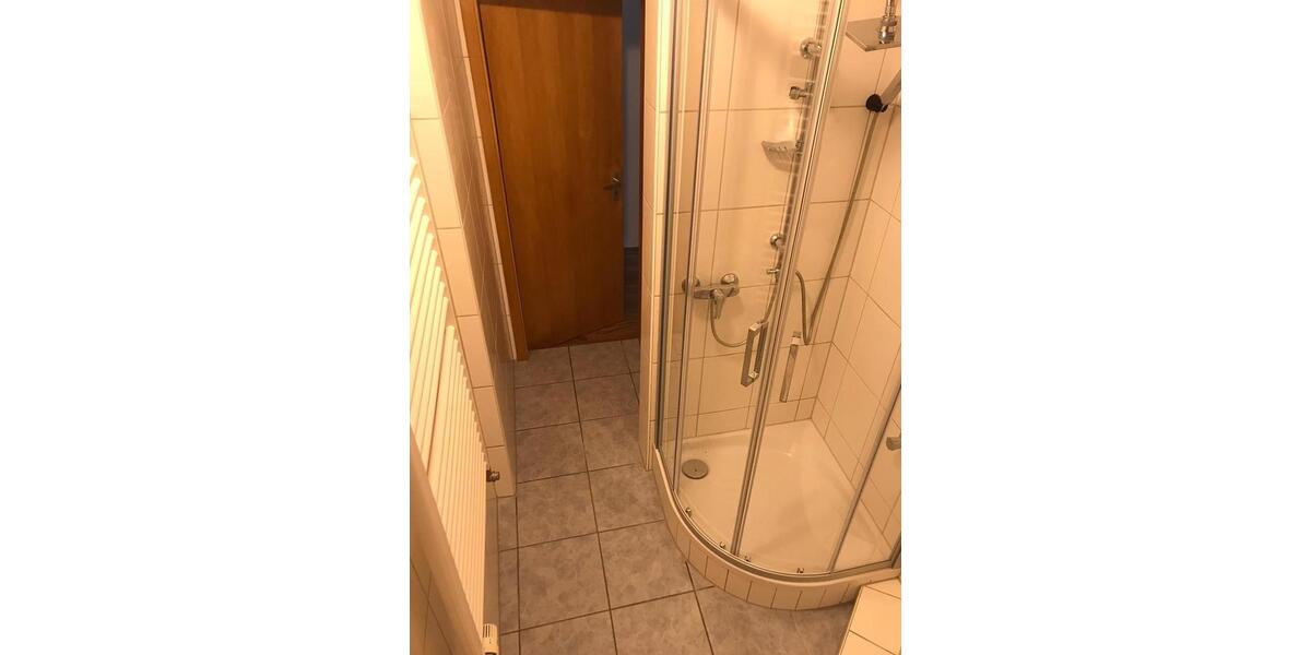 Dachgeschoßwohnung Bochum Höntrop - 4.5 Zimmer, 135 m&sup2;, 945&euro; | Angebot:24740012