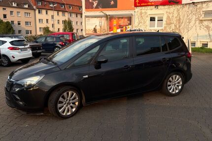Opel Zafira Tourer 145.000 km 7.500 &euro; Essen 45131