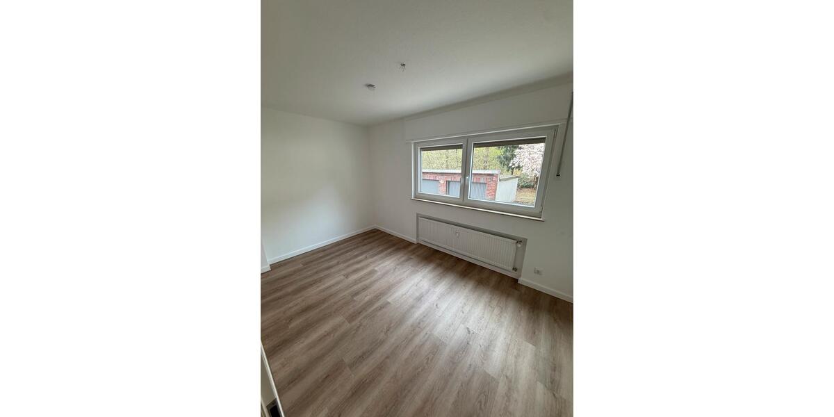 Erdgeschoßwohnung Bottrop Ebel - 5 Zimmer, 135 m&sup2;, 1.790&euro; | Angebot:25898932
