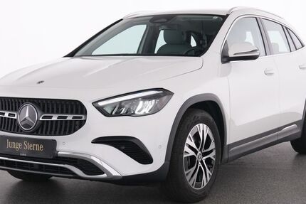 Mercedes-Benz GLA 180 2.463 km 34.785 &euro; Essen 45309