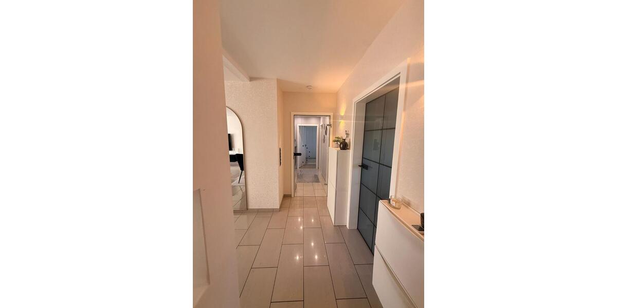 Dachgeschoßwohnung Schwerte - 3.5 Zimmer, 72 m&sup2;, 850&euro; | Angebot:26461470