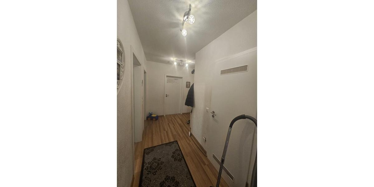 Erdgeschoßwohnung Gladbeck - 3 Zimmer, 84 m&sup2;, 550&euro; | Angebot:25892863