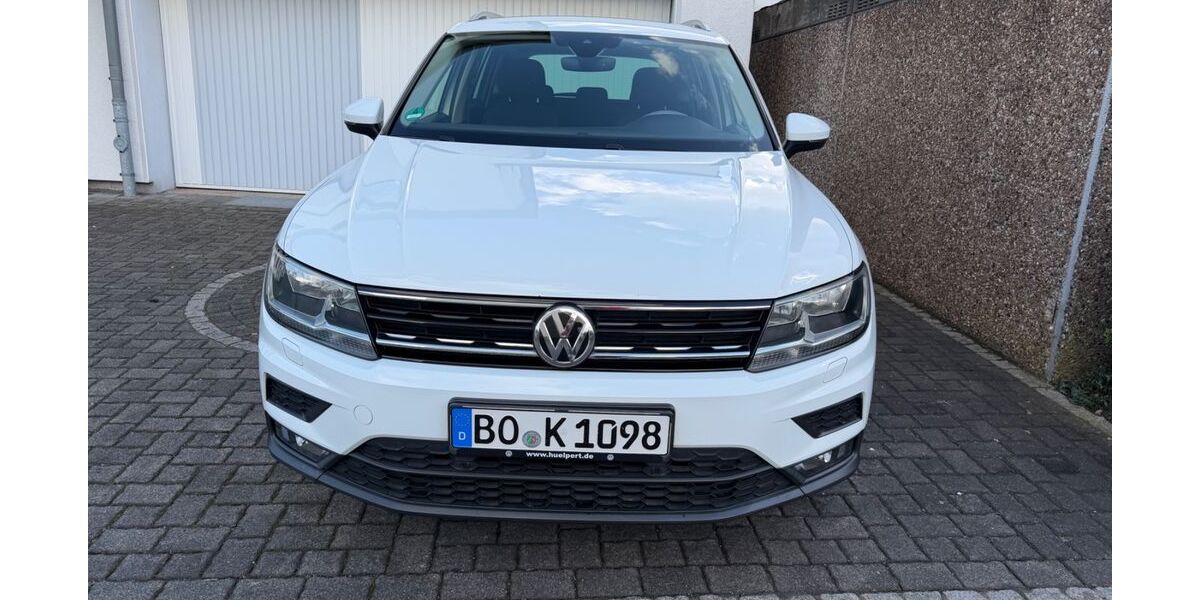 VW Tiguan 99.000 km 18.900 &euro; Bochum 44787