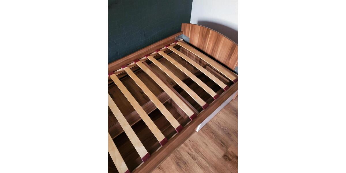 Etagenwohnung Gelsenkirchen Gelsenkirchen-Mitte - 2 Zimmer, 65 m&sup2;, 650&euro; | Angebot:25894295