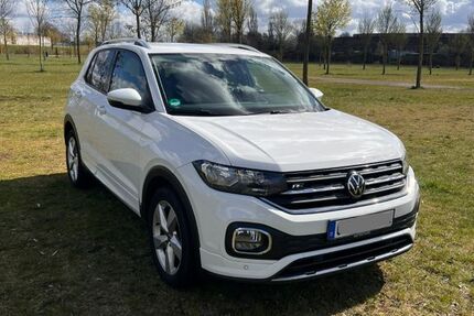 VW T-Cross 54.770 km 16.300 &euro; Gelsenkirchen 45889