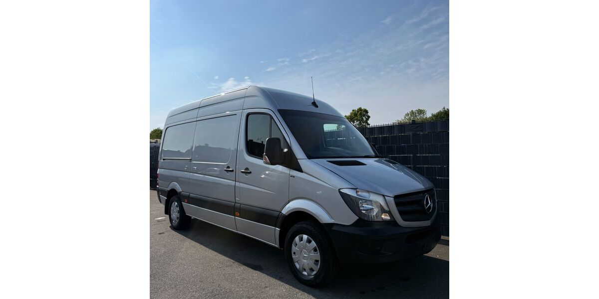 Mercedes-Benz Sprinter 265.000 km 13.900 &euro; Gelsenkirchen 45884