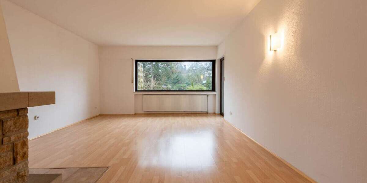 Etagenwohnung Essen / Burgaltendorf Burgaltendorf - 3.5 Zimmer, 90 m&sup2;, 249.000&euro; | Angebot:24820634