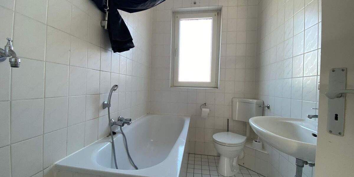 Zimmer Gladbeck Mitte - 2 Zimmer, 70 m&sup2;, 450&euro; | Angebot:25671799