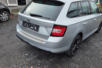 Skoda Fabia 148.000 km 8.199 &euro; Dortmund 44147