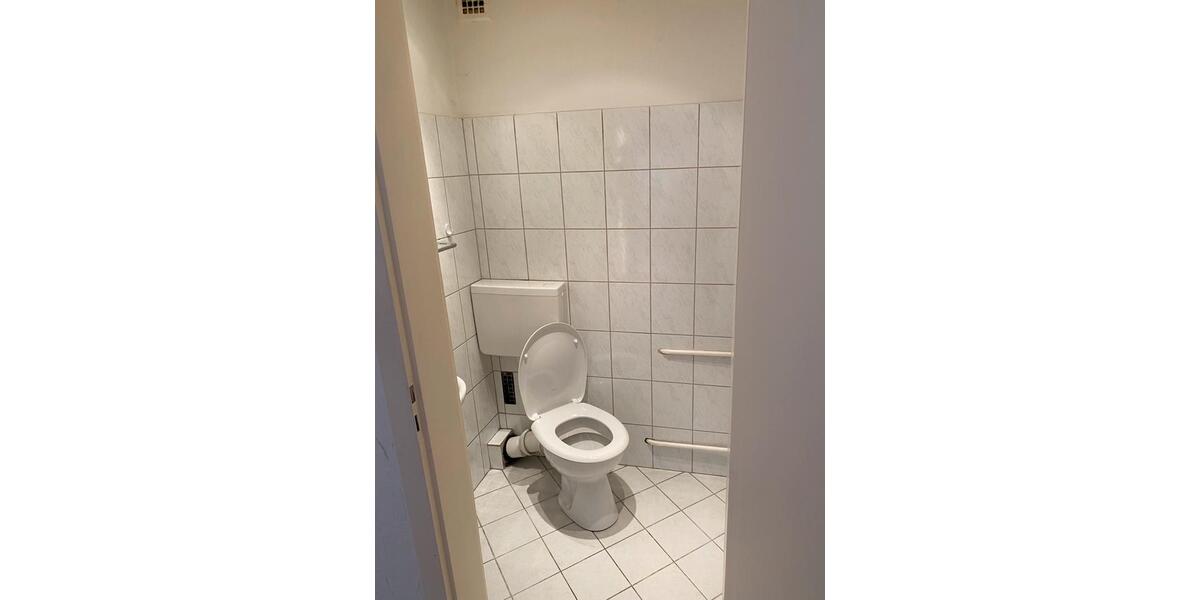 Dachgeschoßwohnung Hattingen - 3 Zimmer, 80 m&sup2;, 820&euro; | Angebot:25961184