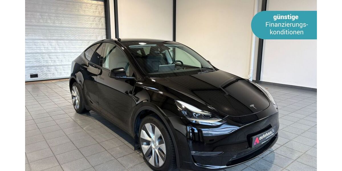 Tesla Model Y 67.342 km 32.970 &euro; Wuppertal 42287
