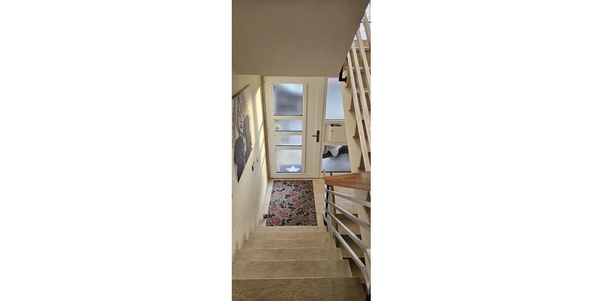 Reihenhaus Lünen - 6.5 Zimmer, 159 m&sup2;, 420.000&euro; | Angebot:25218832